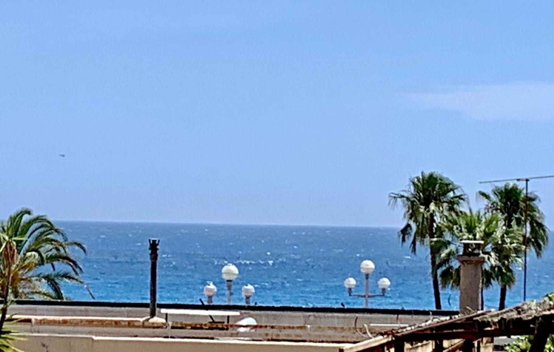 Aparthotel Riviera Nice Cote D'Azur - Old Town - Studio Ac - Sea View - 50M Promenade Des Anglais- La Maison Linda Kültér fotó
