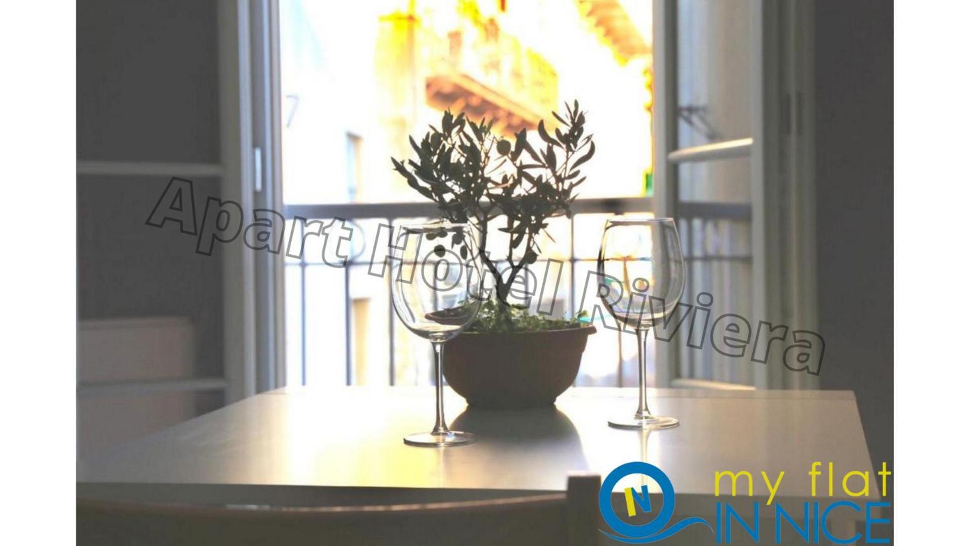 Aparthotel Riviera Nice Cote D'Azur - Old Town - Studio Ac - Sea View - 50M Promenade Des Anglais- La Maison Linda Kültér fotó